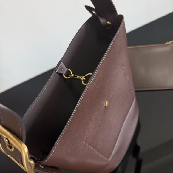 coach Small bucket bag size  21*21.5*12cm - Picture 2 of 9